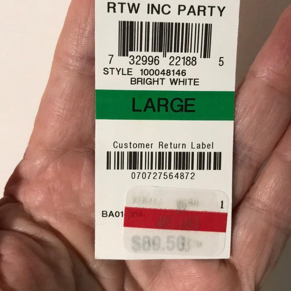 🆕 White fringe cami - Picture 6 of 7